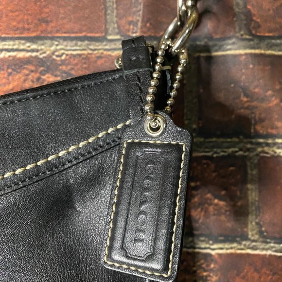 Coach Soho Pleated Hobo - Picture 4 of 11